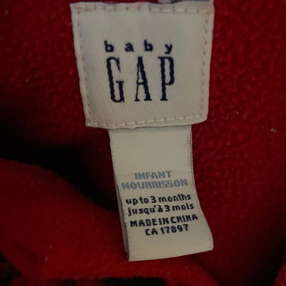 GAP Red, Black & White Plaid Sherpa Jacket - Picture 8 of 9